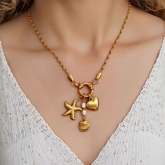 Boho Chic Starfish Heart Shell 18K Gold Plated Stainless Steel Necklace - Picture 9 of 9